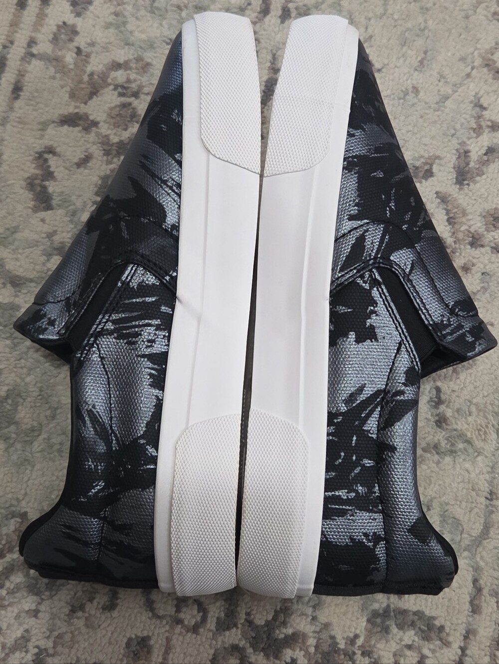 JENN ARDOR Women’s Fashion Sneakers Slip on Flats Size 9 Sports Casual Shoes - Picture 7 of 9